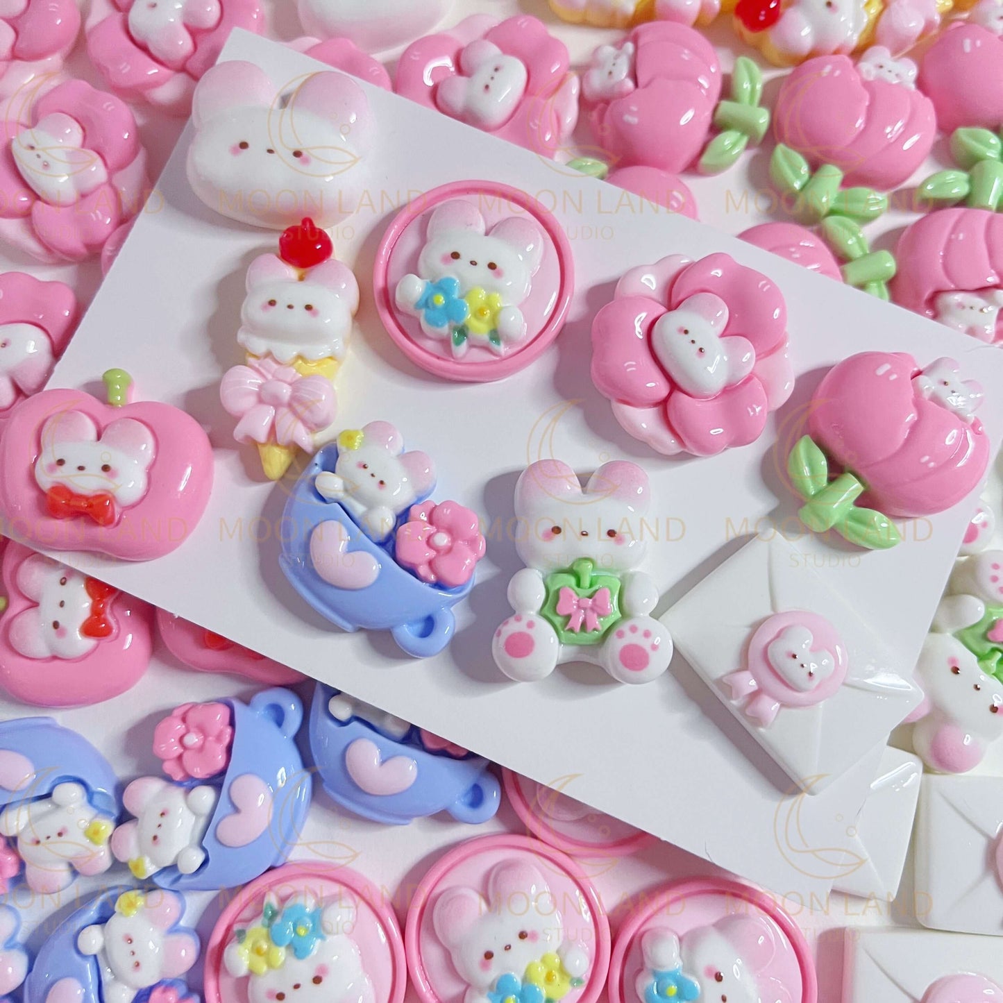 Bunny in the Wonderland Charms